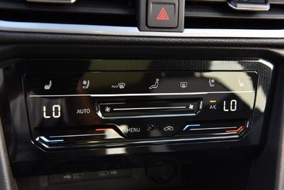 2027 Volkswagen Taos SEL 4MOTION