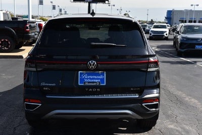 2027 Volkswagen Taos SEL 4MOTION