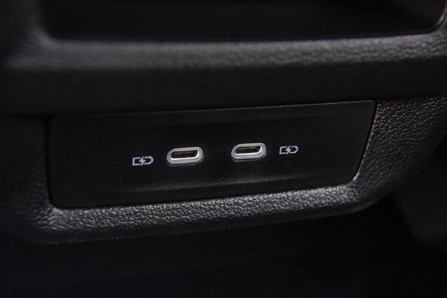 2027 Volkswagen Taos SEL 4MOTION