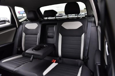 2027 Volkswagen Taos 1.5T SEL