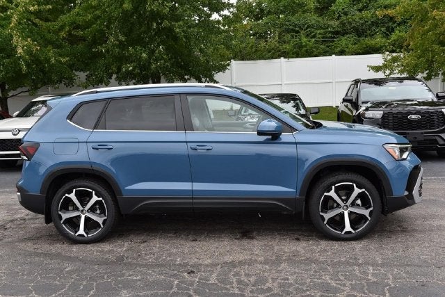 2027 Volkswagen Taos 1.5T SEL