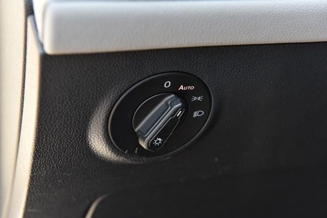 2024 Volkswagen Taos 1.5T SEL