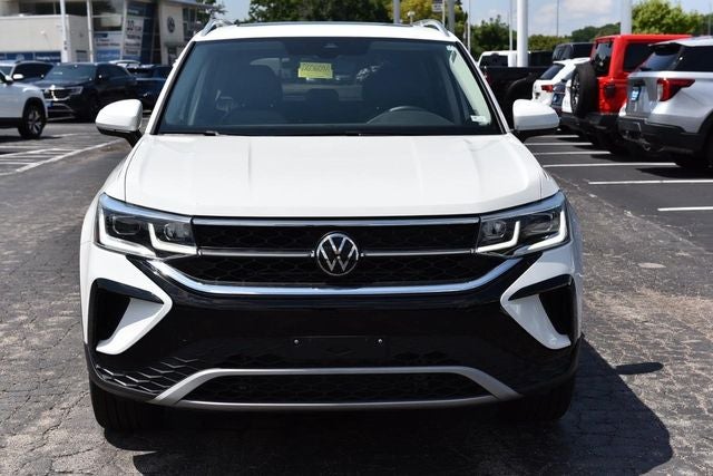 2024 Volkswagen Taos 1.5T SEL