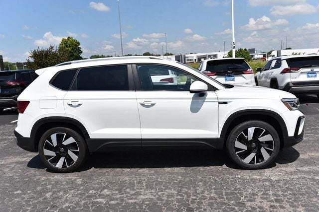 2024 Volkswagen Taos 1.5T SEL