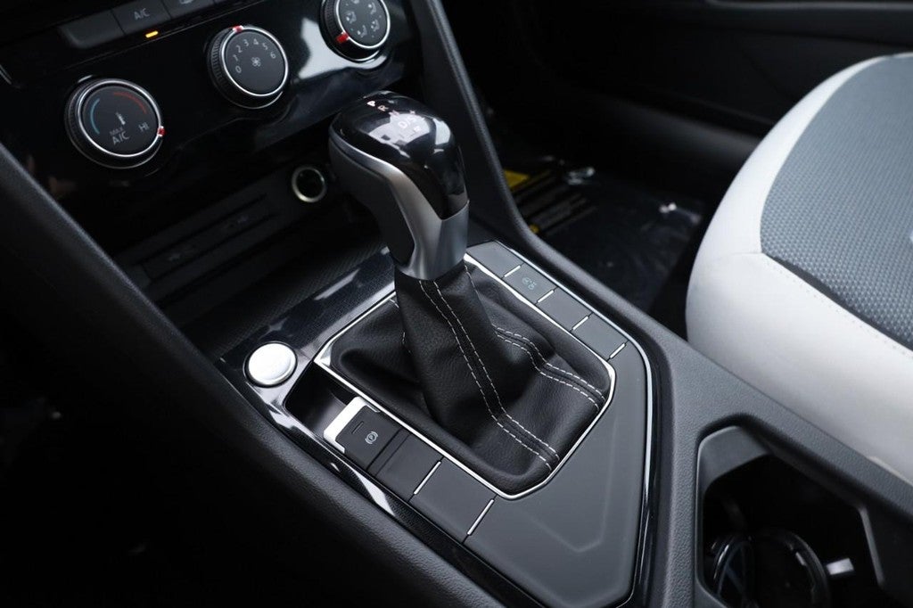 2026 Volkswagen Taos S FWD