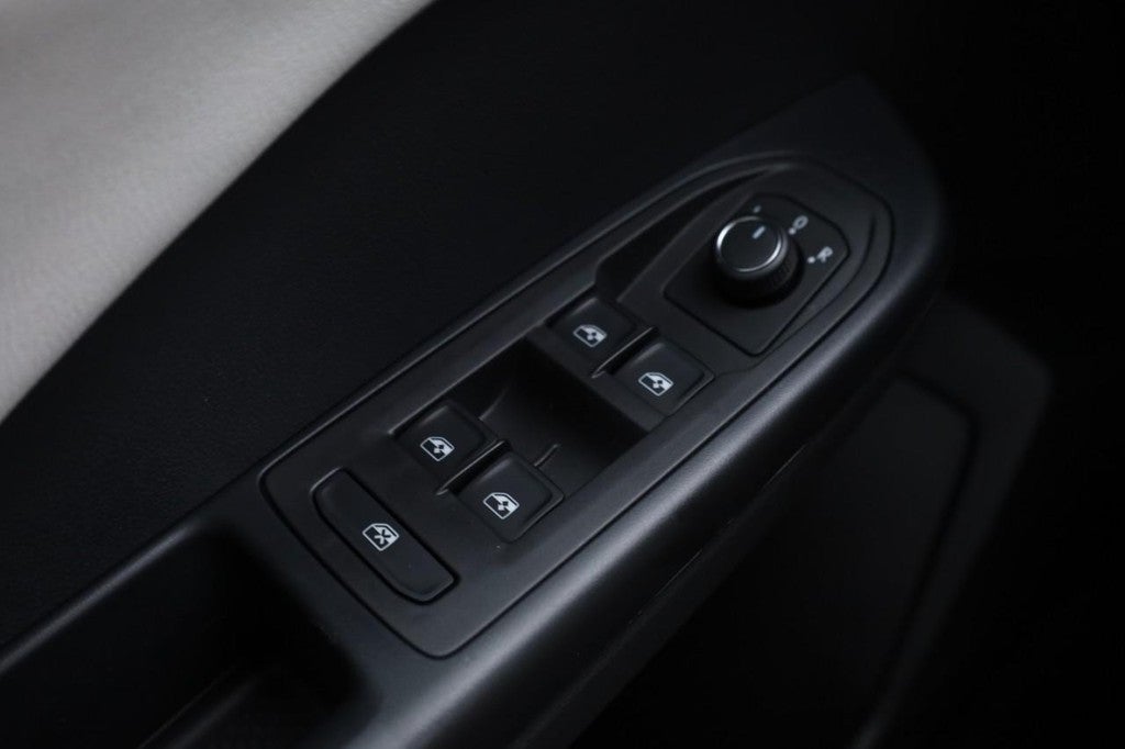 2026 Volkswagen Taos S FWD