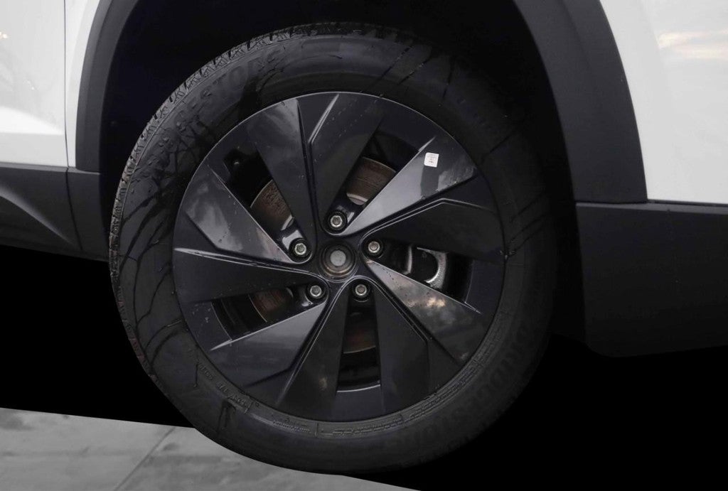 2026 Volkswagen Taos S FWD