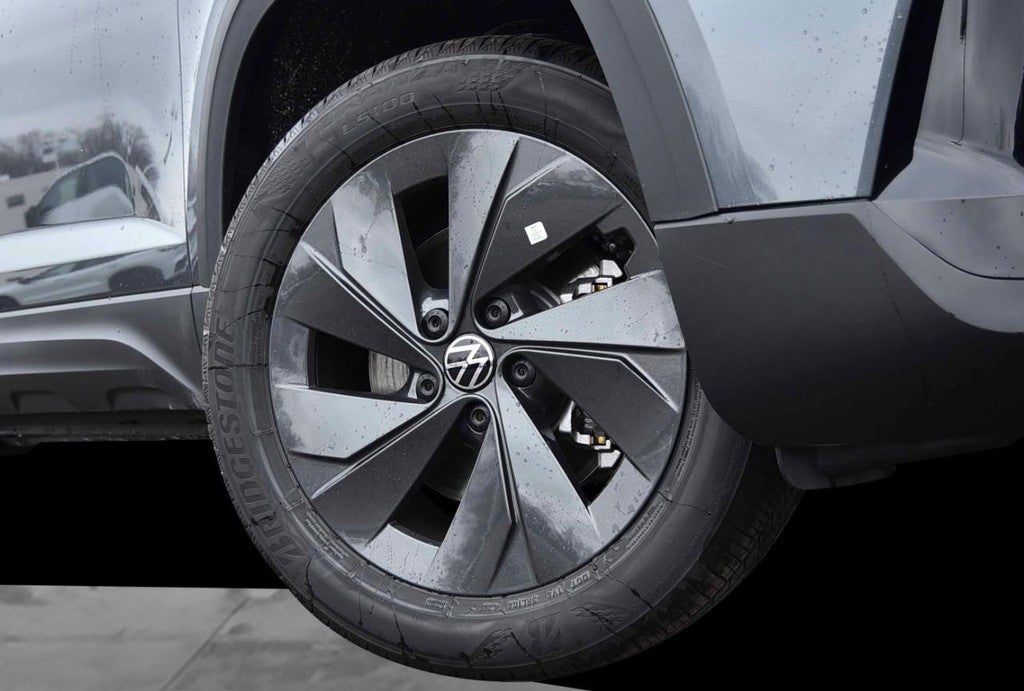 2026 Volkswagen Taos S FWD