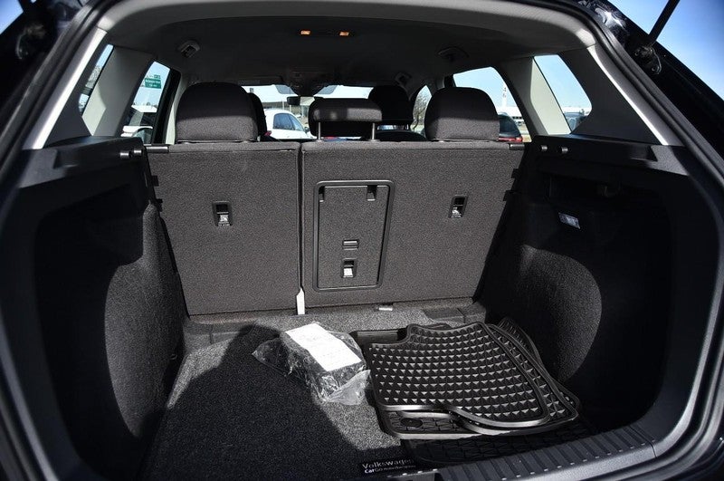 2024 Volkswagen Taos S FWD