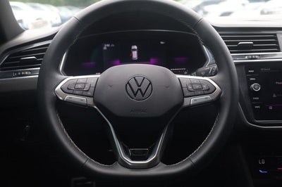 2023 Volkswagen Tiguan 2.0T SE R-Line Black