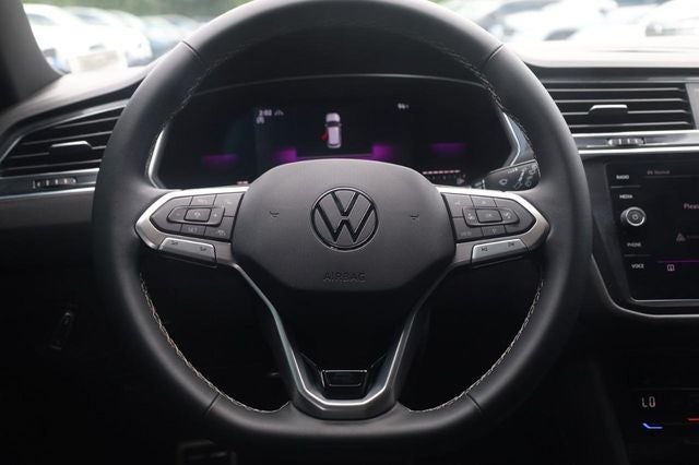 2023 Volkswagen Tiguan 2.0T SE R-Line Black
