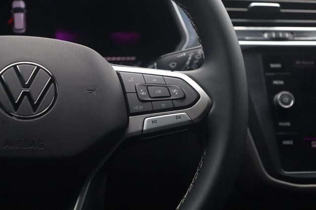 2023 Volkswagen Tiguan 2.0T SE R-Line Black