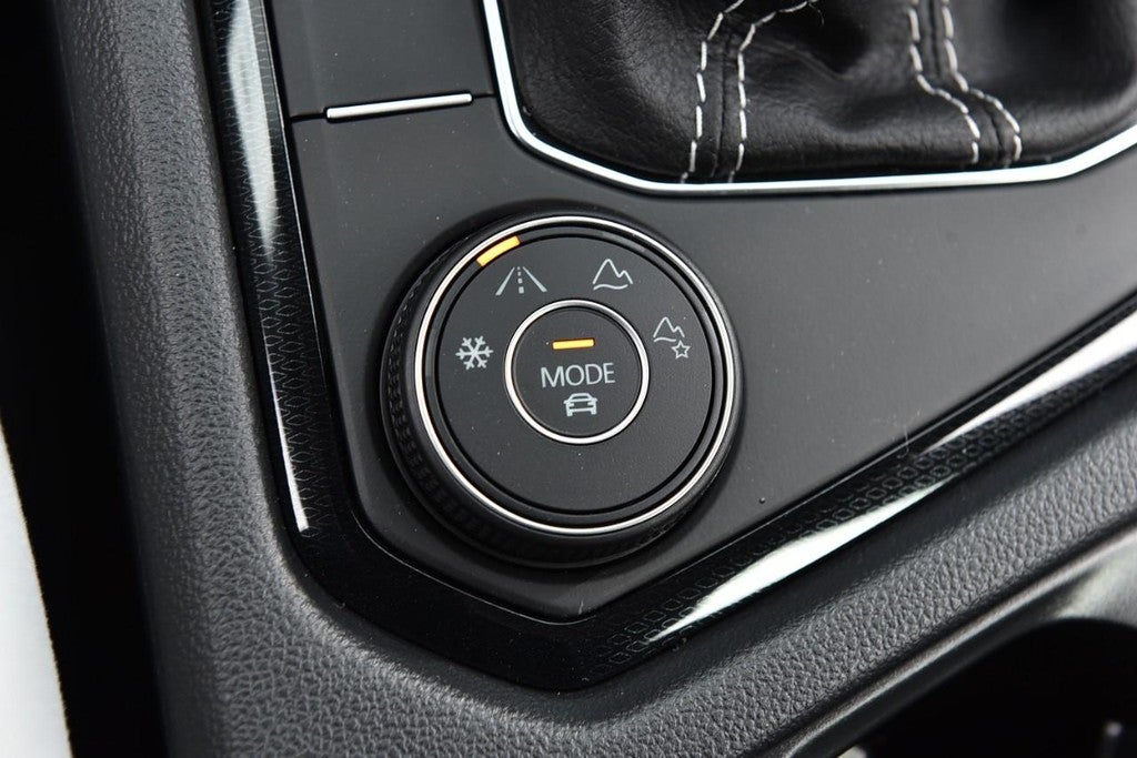 2026 Volkswagen Taos S 4MOTION