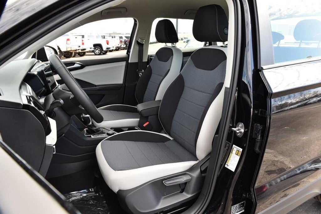 2026 Volkswagen Taos S 4MOTION