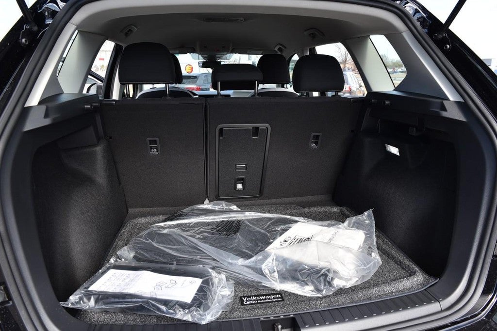 2026 Volkswagen Taos S 4MOTION