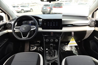 2026 Volkswagen Taos S 4MOTION