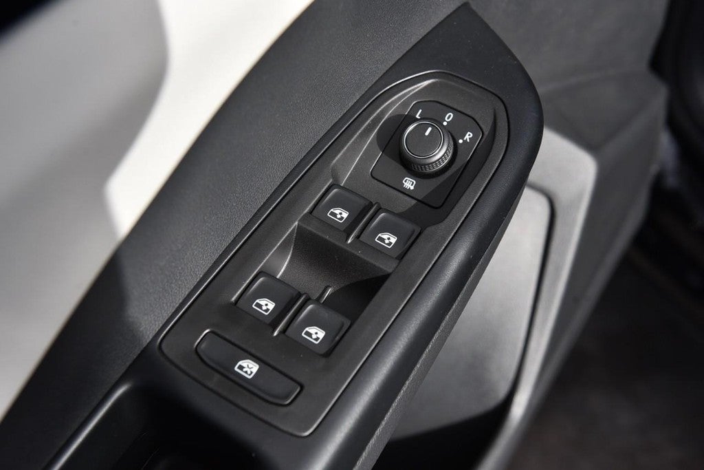 2026 Volkswagen Taos S 4MOTION