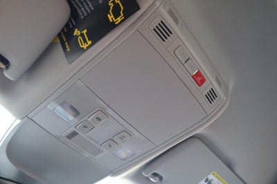 2025 Volkswagen Taos S 4MOTION