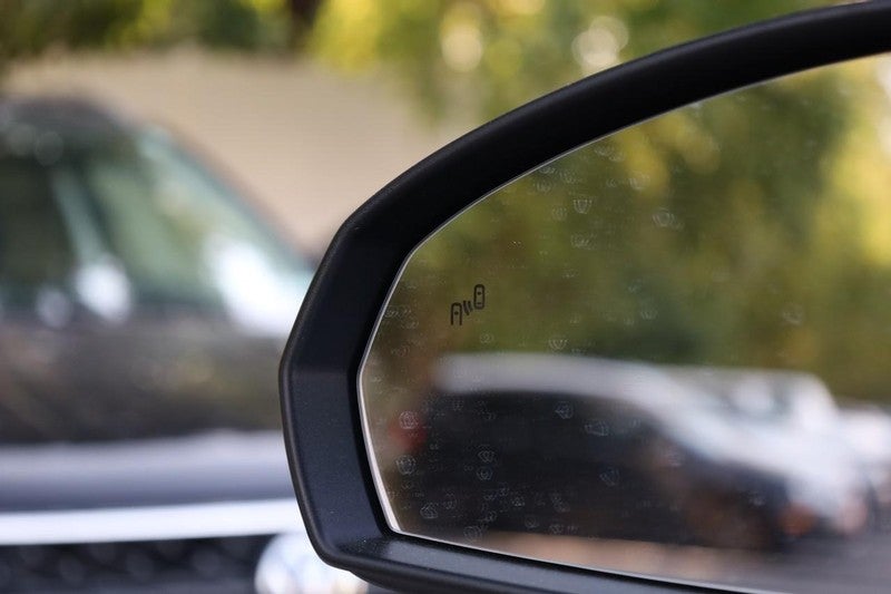 2025 Volkswagen Taos S 4MOTION