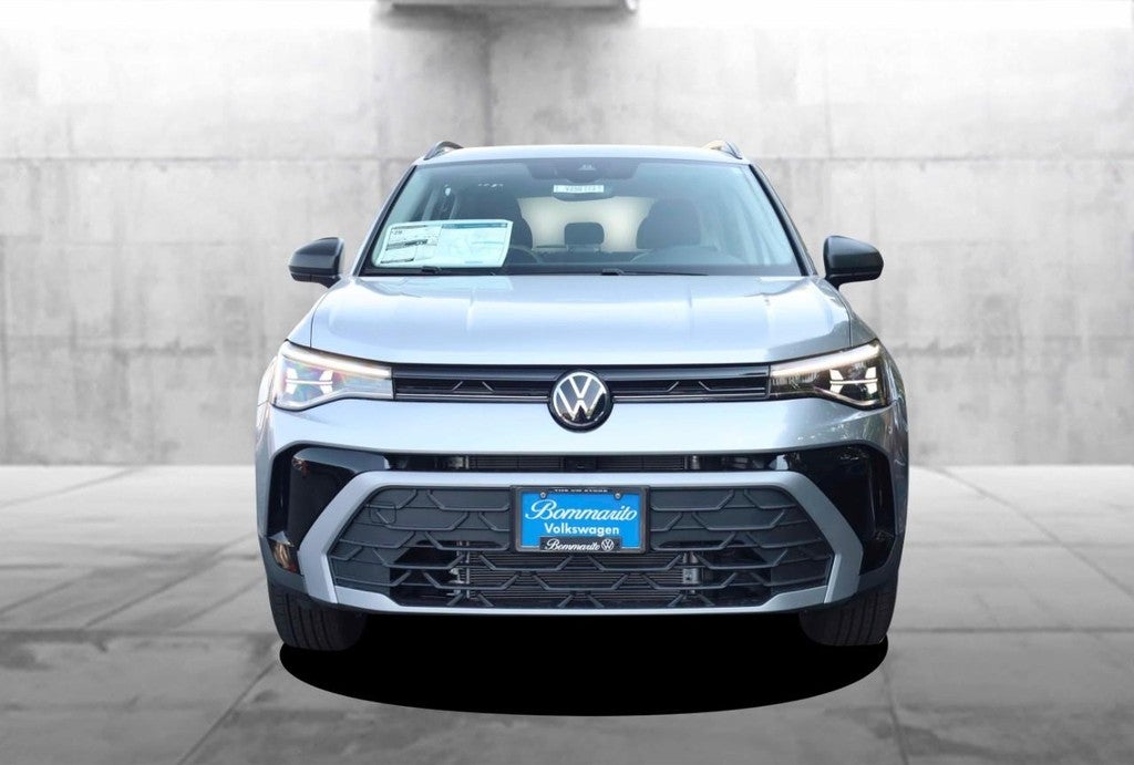 2025 Volkswagen Taos S 4MOTION