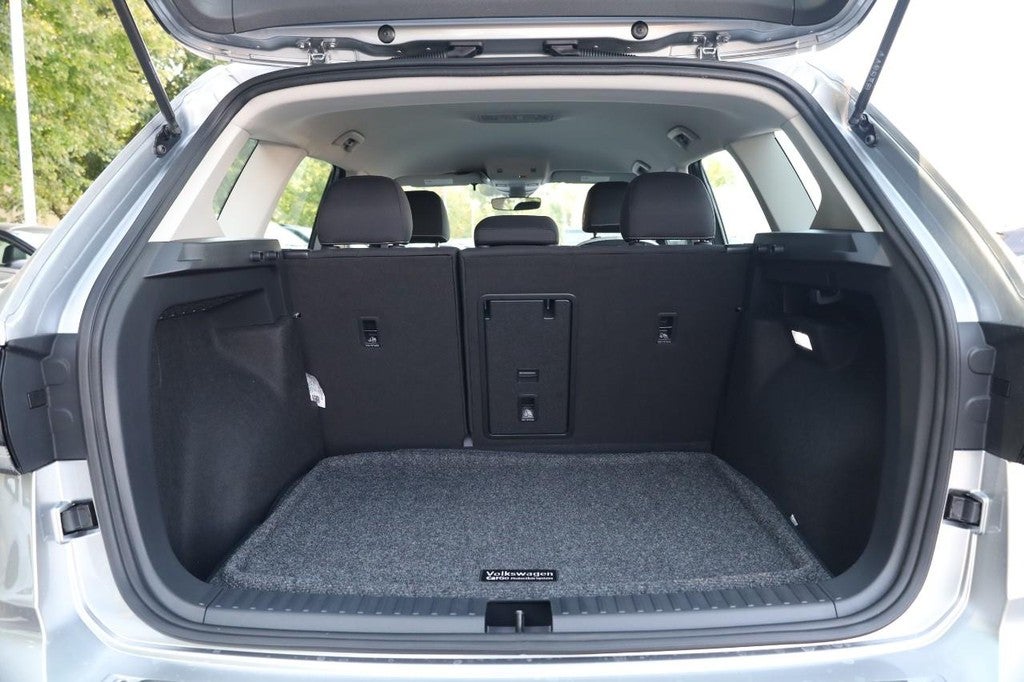 2025 Volkswagen Taos S 4MOTION