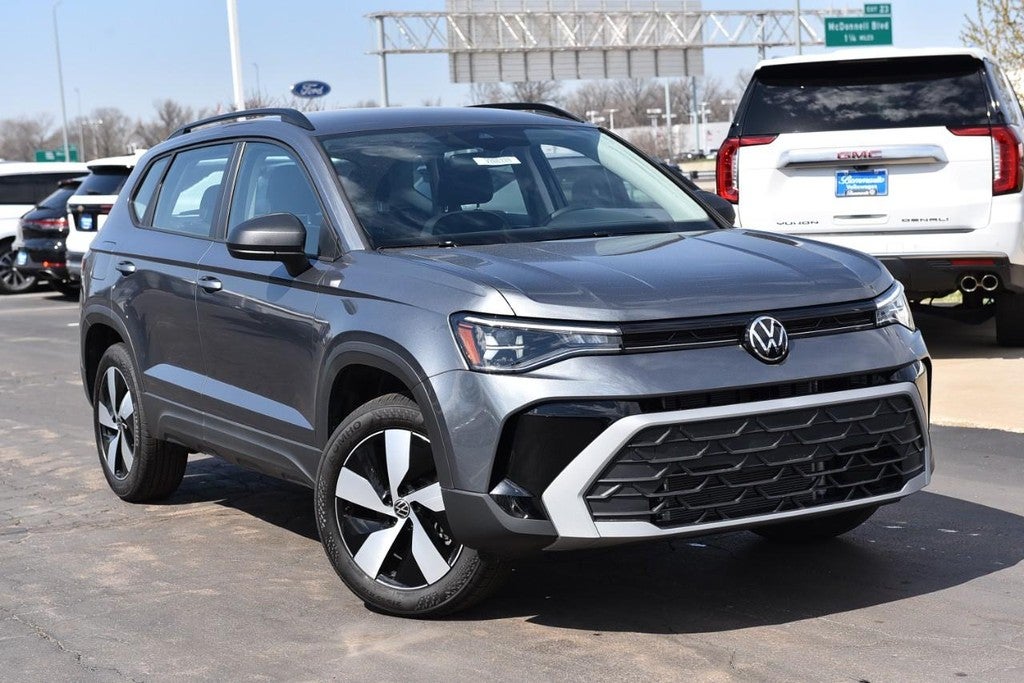 2026 Volkswagen Taos S 4MOTION