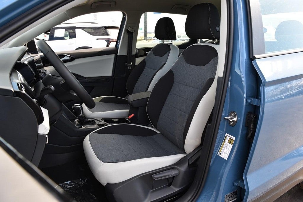 2026 Volkswagen Taos S 4MOTION