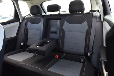 2026 Volkswagen Taos S 4MOTION