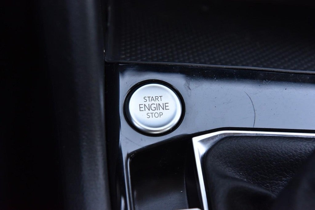 2024 Volkswagen Taos S 4MOTION