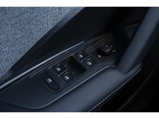 2025 Volkswagen Tiguan 2.0T S 4MOTION