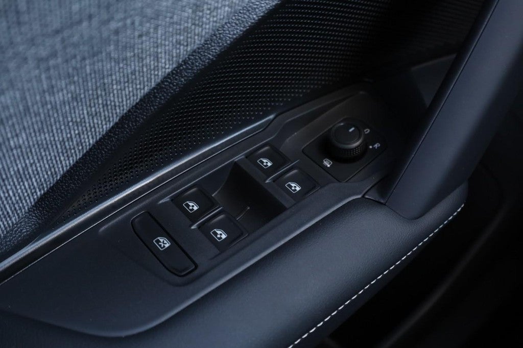 2025 Volkswagen Tiguan 2.0T S 4MOTION