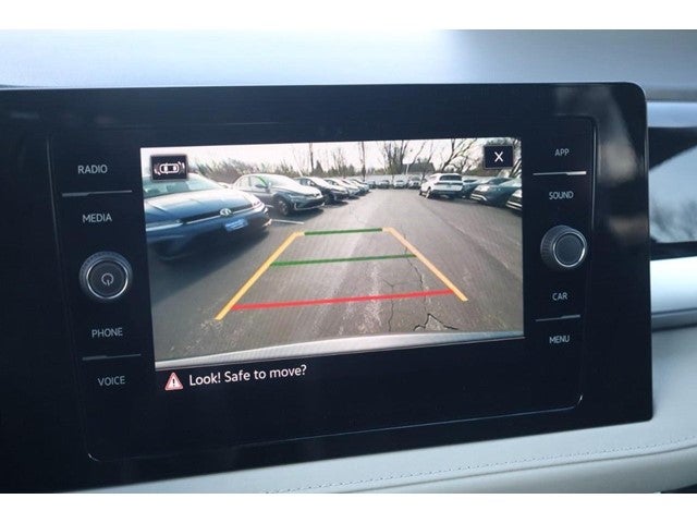 2026 Volkswagen Taos SE FWD