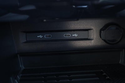 2026 Volkswagen Taos SE FWD