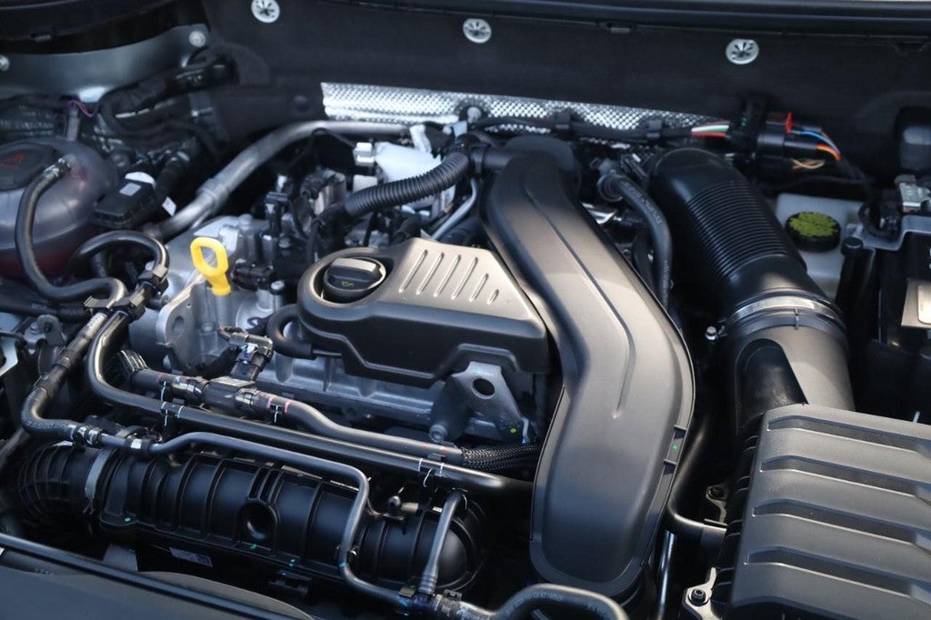 2026 Volkswagen Taos SE FWD