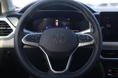 2026 Volkswagen Taos SE FWD