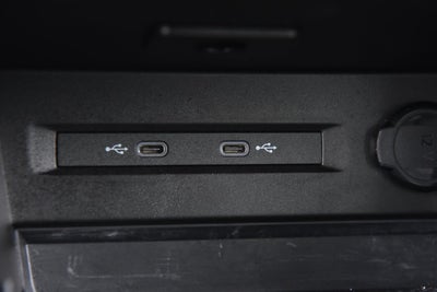 2025 Volkswagen Taos SE FWD