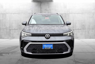 2025 Volkswagen Taos SE FWD