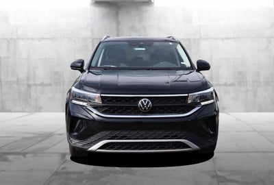 2023 Volkswagen Taos SE FWD