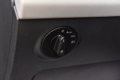 2023 Volkswagen Taos SE FWD