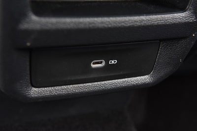 2023 Volkswagen Taos SE FWD