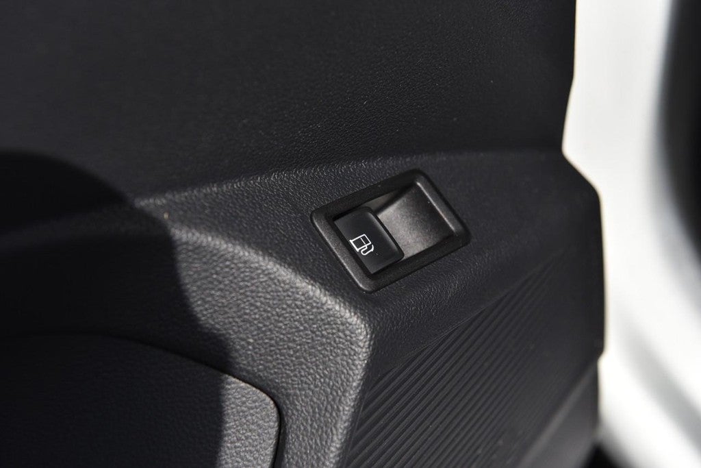 2023 Volkswagen Taos SE FWD