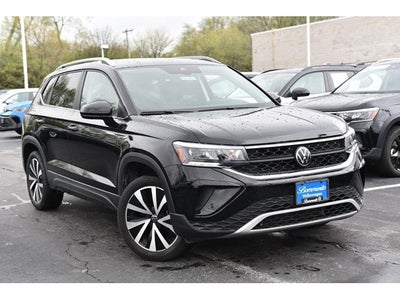 2023 Volkswagen Taos SE