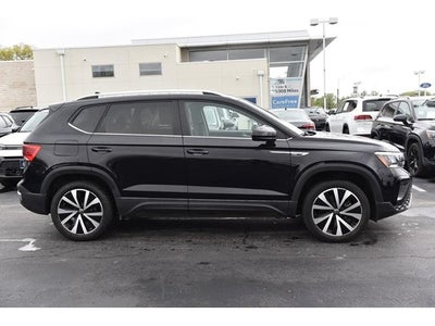 2023 Volkswagen Taos SE