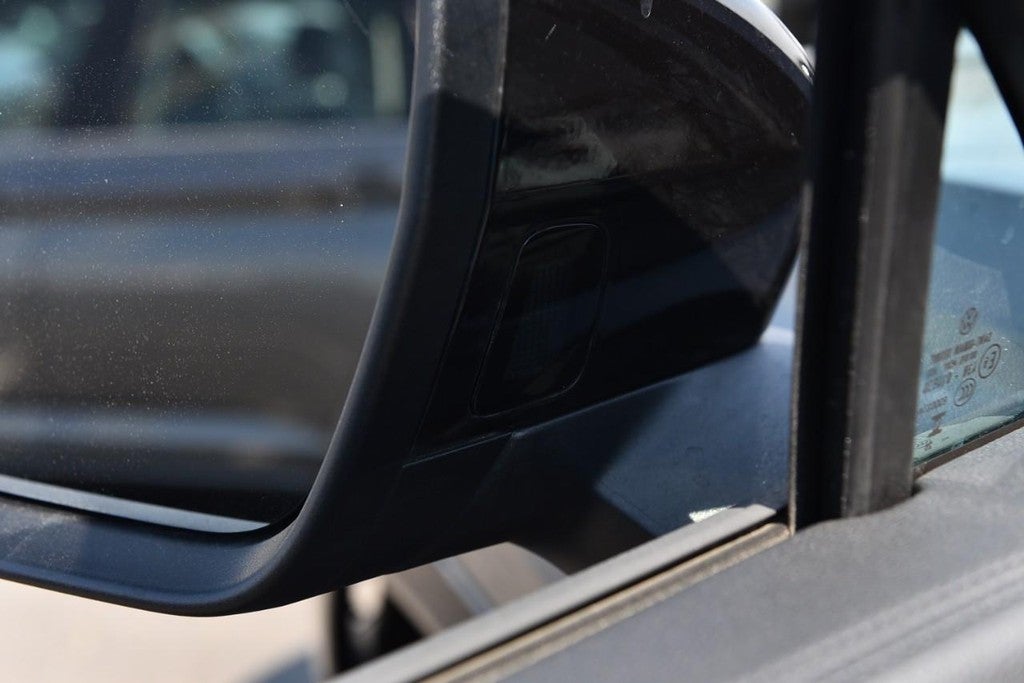 2025 Volkswagen Tiguan 2.0T SE R-Line Black 4MOTION