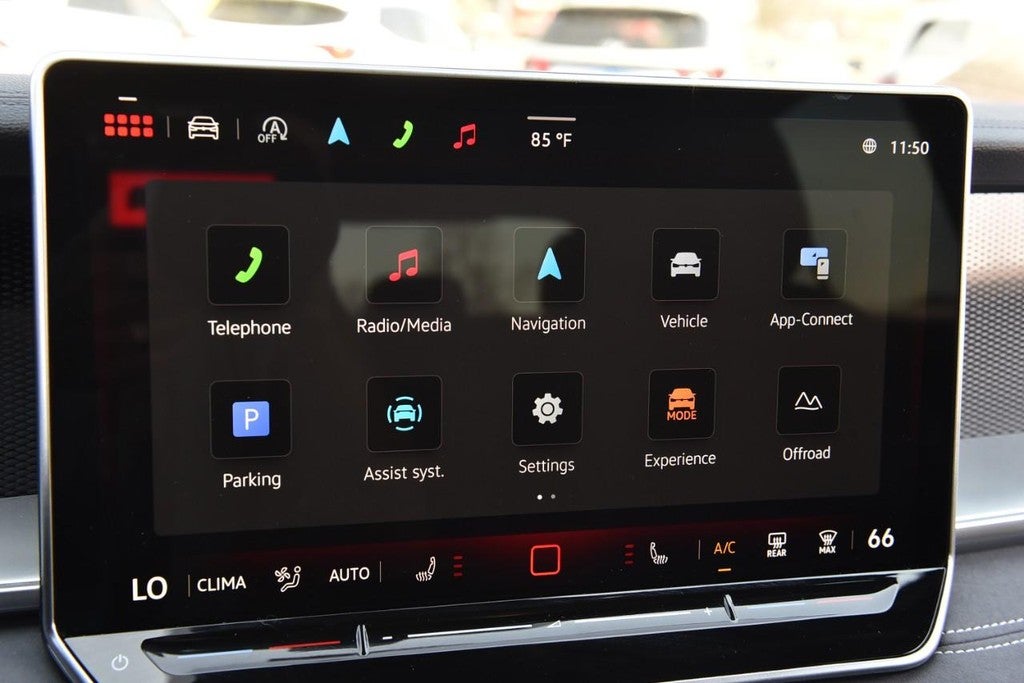 2025 Volkswagen Tiguan 2.0T SE R-Line Black 4MOTION