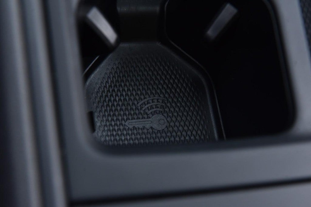 2025 Volkswagen Tiguan 2.0T SE R-Line Black 4MOTION