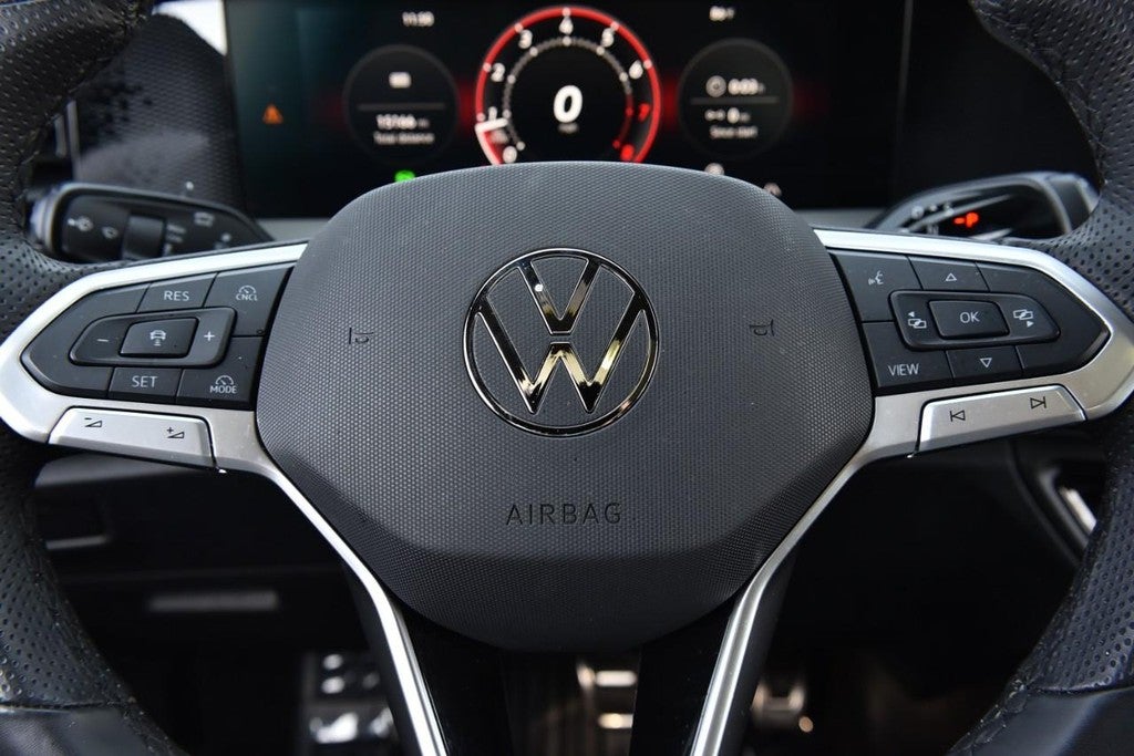 2025 Volkswagen Tiguan 2.0T SE R-Line Black 4MOTION