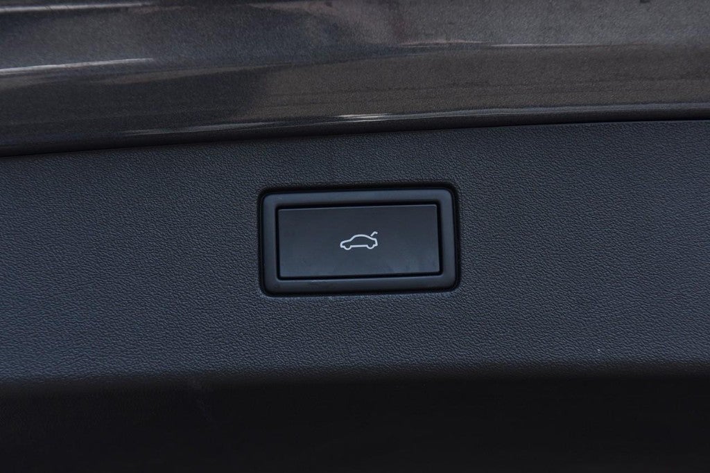 2025 Volkswagen Tiguan 2.0T SE R-Line Black 4MOTION