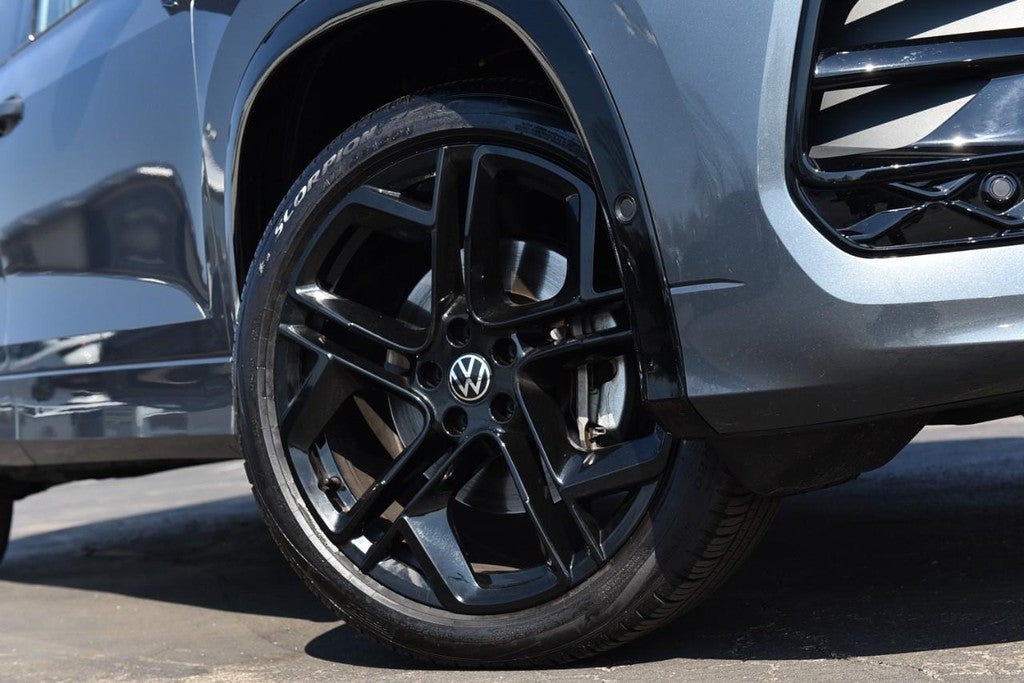 2025 Volkswagen Tiguan 2.0T SE R-Line Black 4MOTION