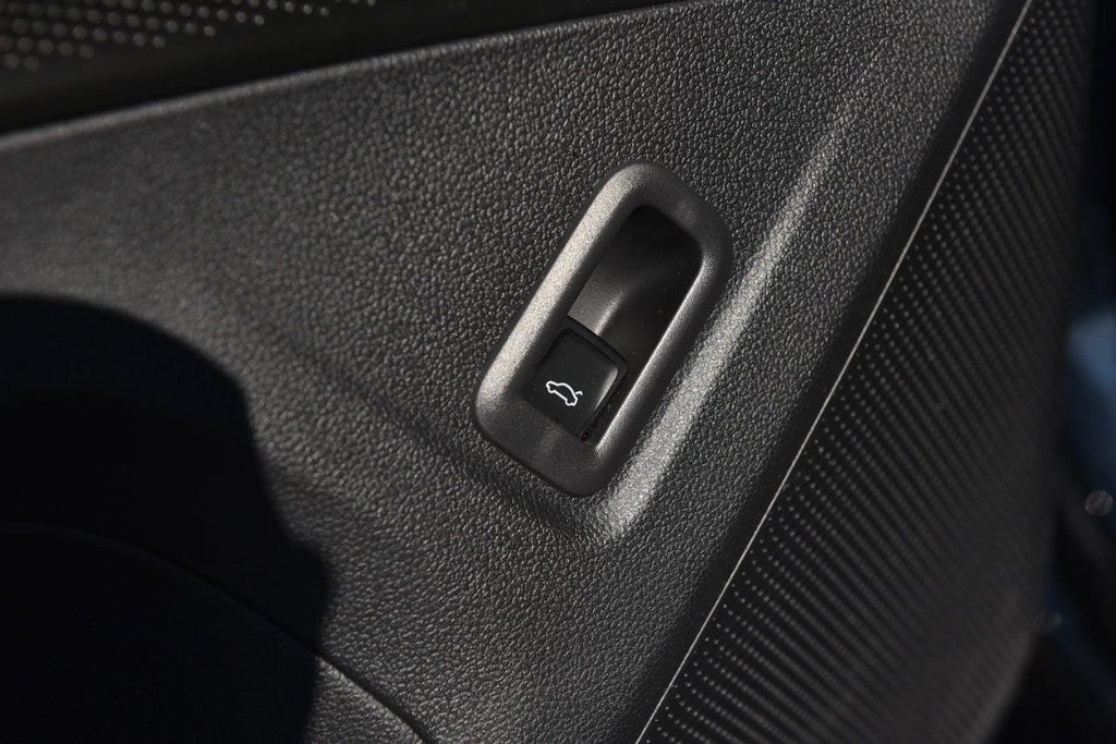 2025 Volkswagen Tiguan 2.0T SE R-Line Black 4MOTION